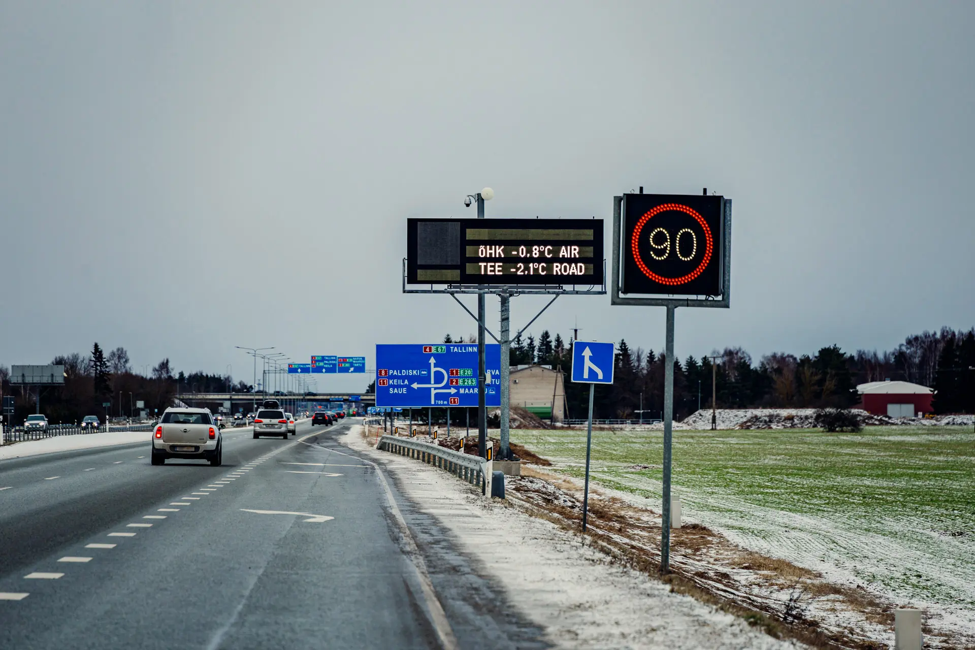 Transpordiamet eemaldab maanteedelt 110 km/h sõitu lubavad liiklusmärgid