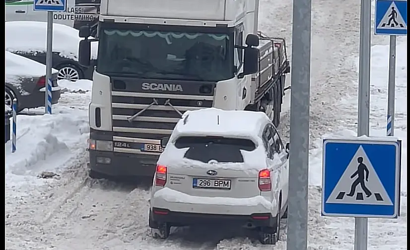 Proua blokeeris veoki liikumise