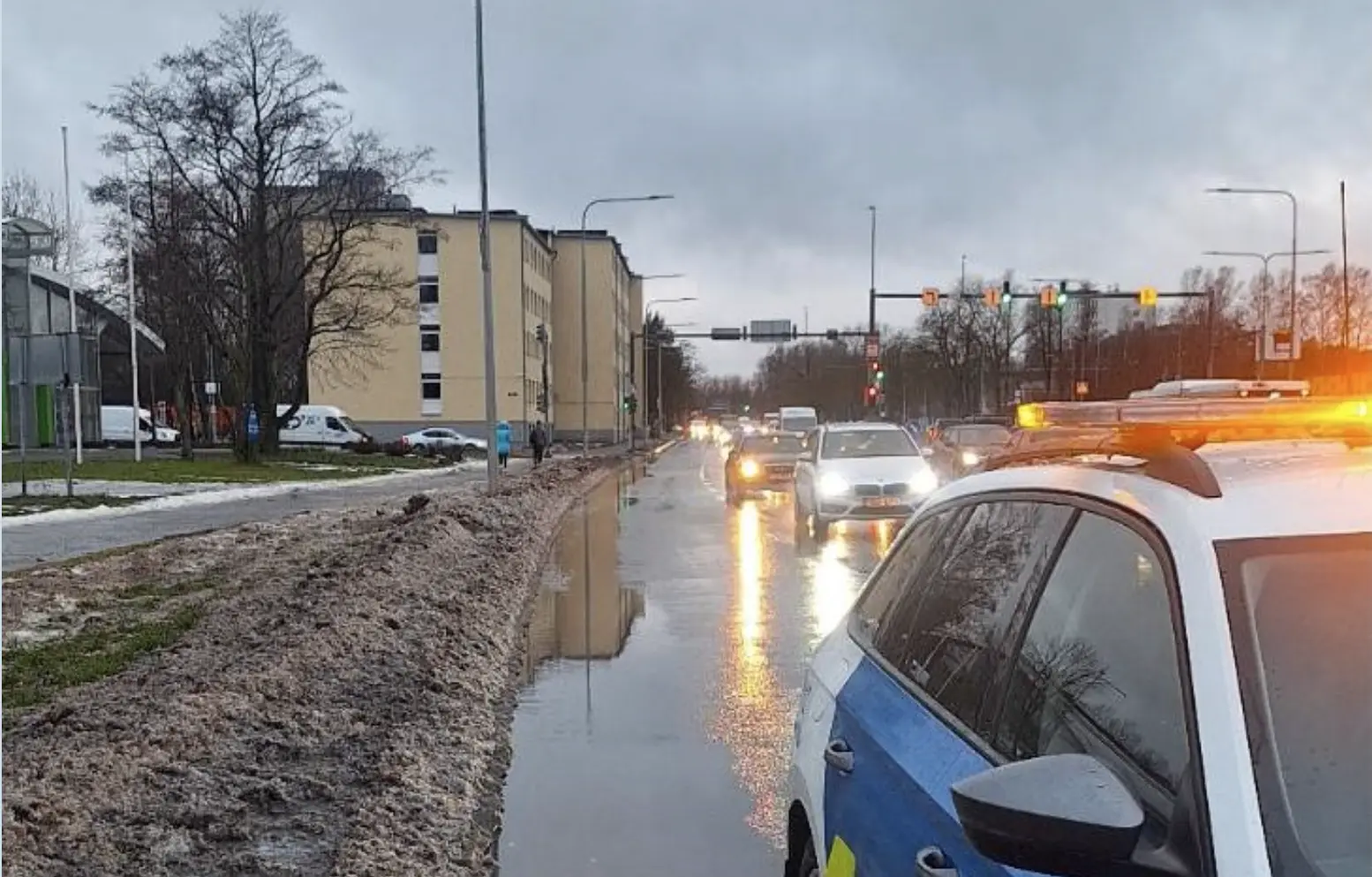 Politsei kontrollis liiklust ühistranspordiradadel