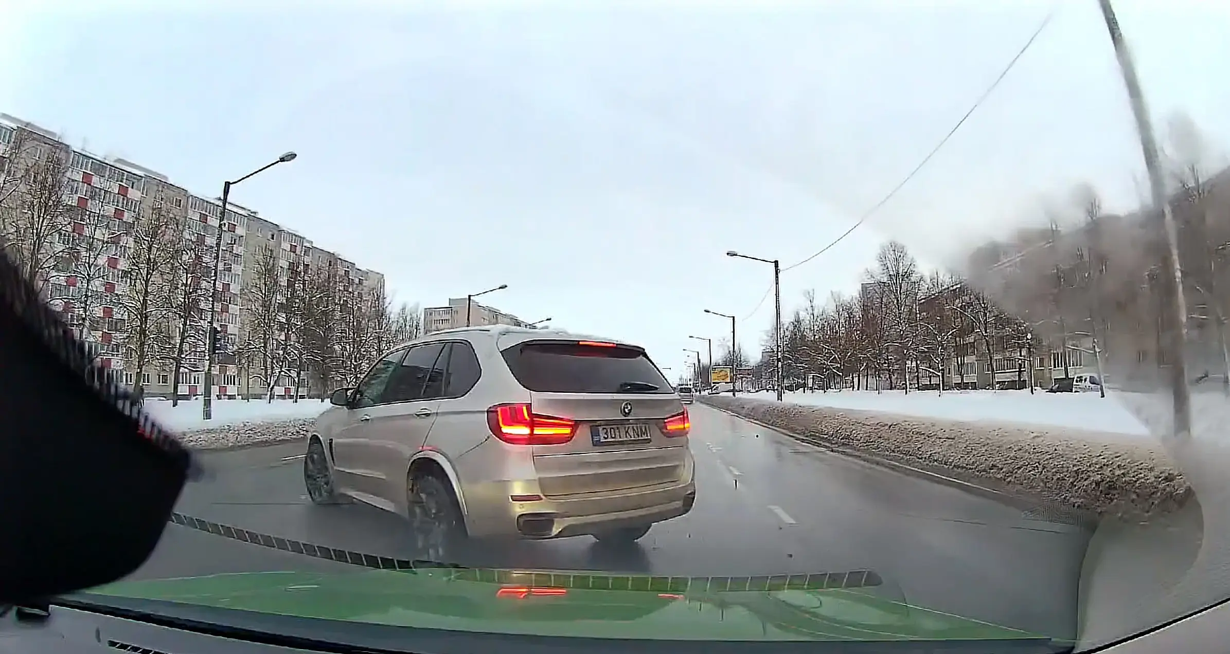 BMW juht ju lausa nõuab, et talle sisse sõidetaks