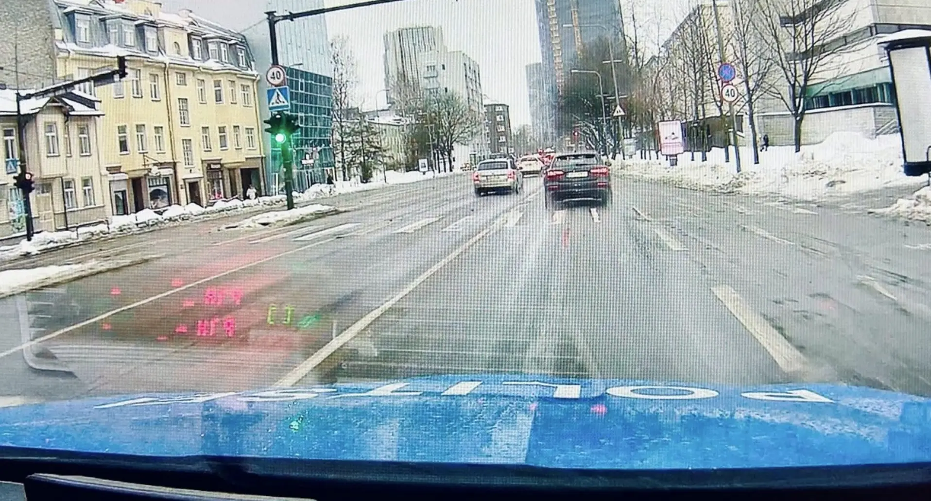 Politsei tuletab meelde, et Tallinna kesklinnas on lubatud sõidukiirust piiratud