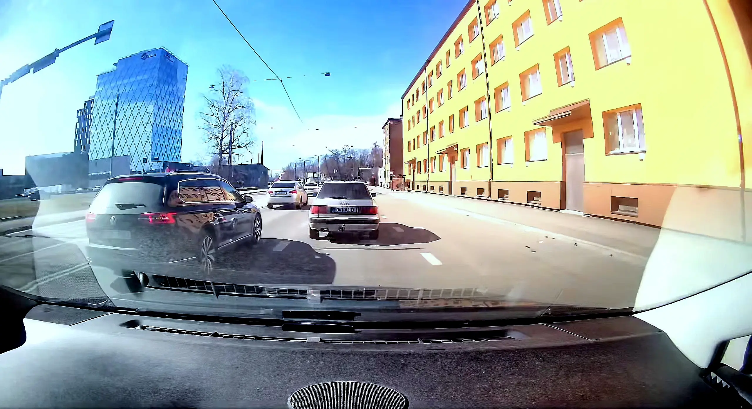Mul on õigus ja poogen teiste soovidest