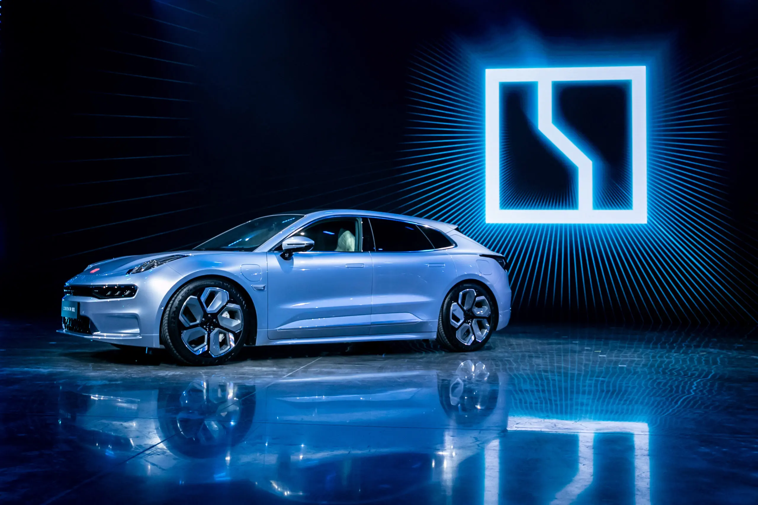 USA kehtestas 100-protsendise tollimaksu Hiina elektriautodele