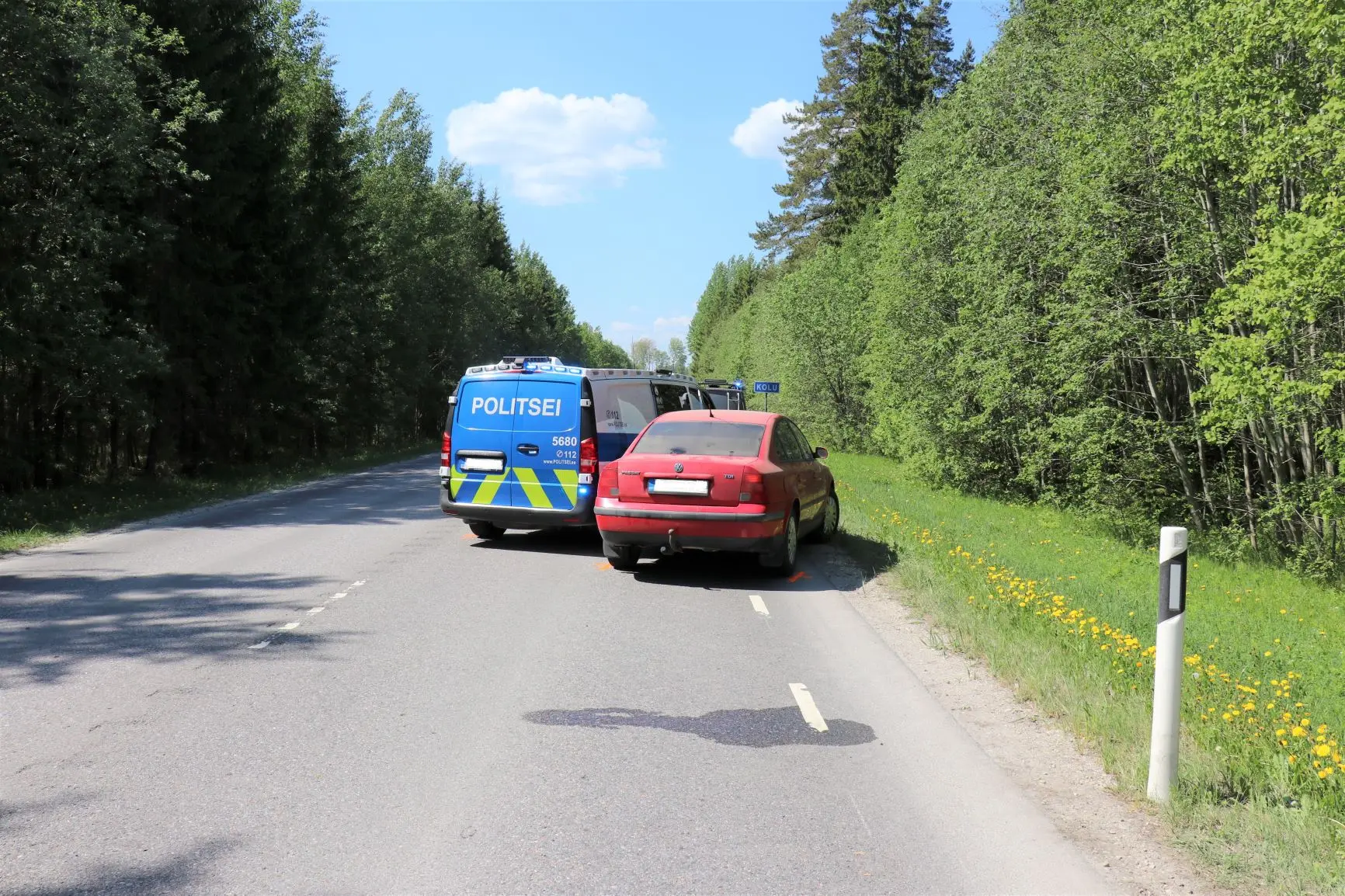 Ärandatud sõidukiga kihutanud alaealised eirasid Järvamaal politsei peatumismärguannet
