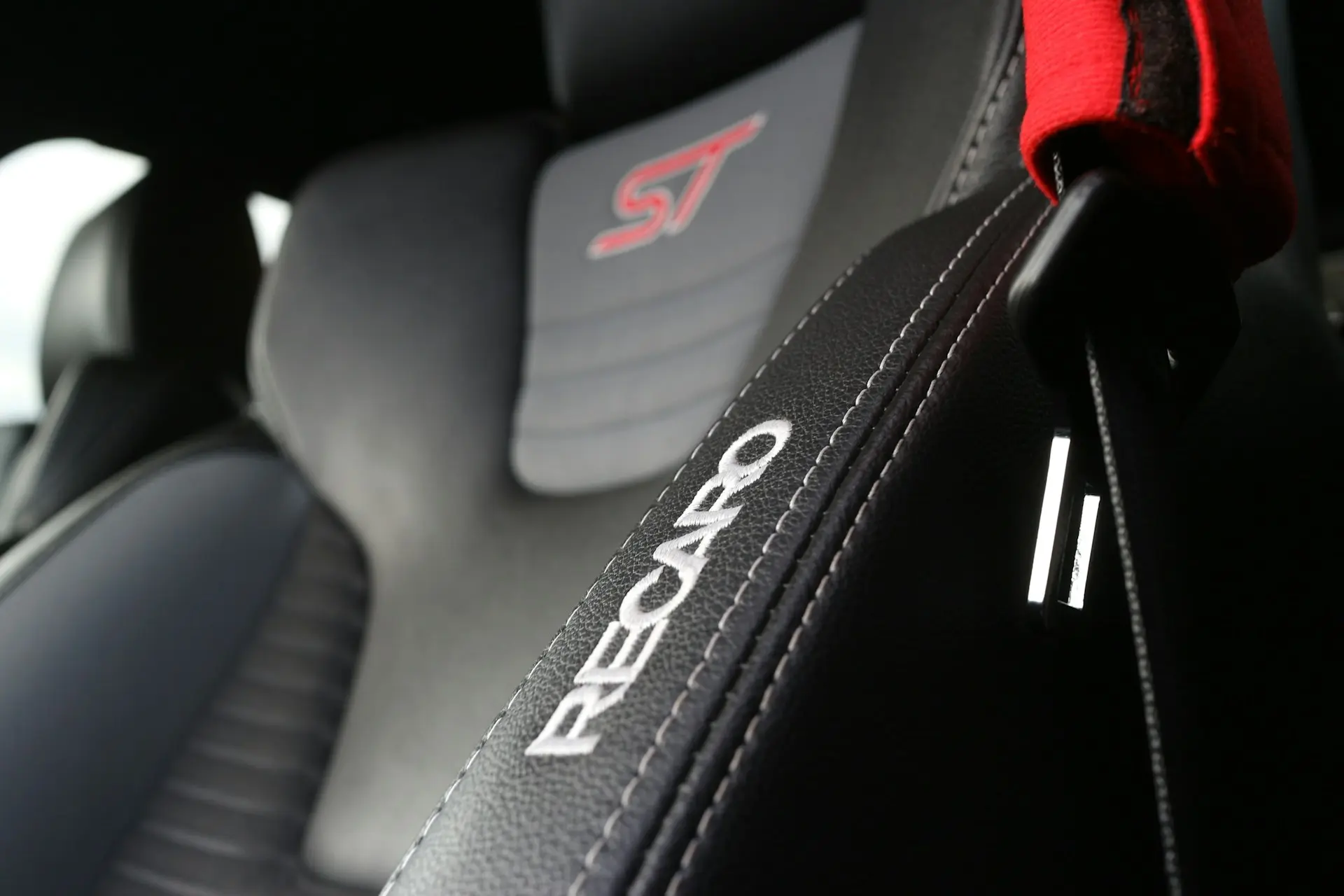 Ootamatu uudis: Recaro esitas pankrotiavalduse